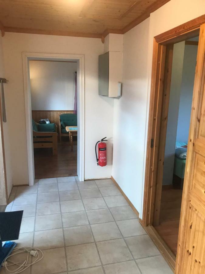 Anton Antonsensveg 18 Northern Aurora Budget Apartment Olderdalen ภายนอก รูปภาพ